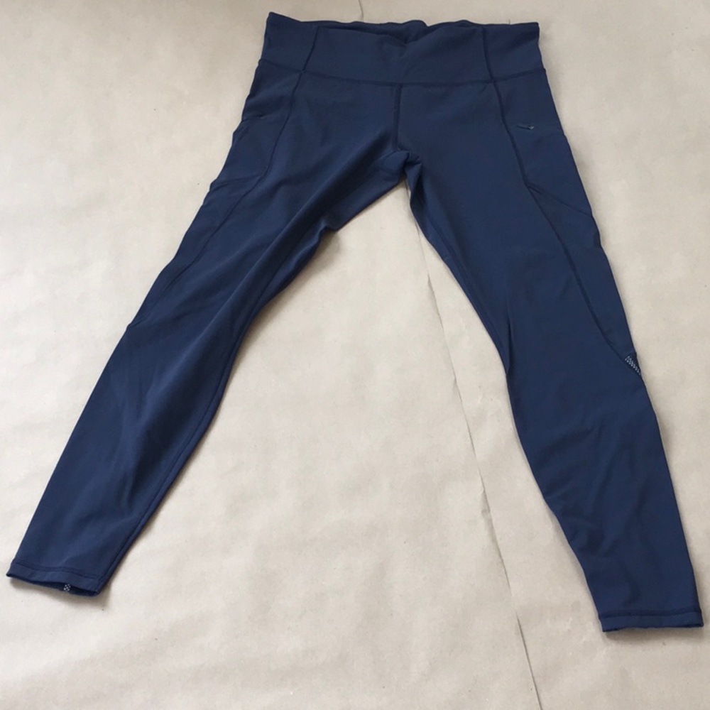 EUC Lululemon Cadence Crusher Tight - Inkwell (navy) - Size 10